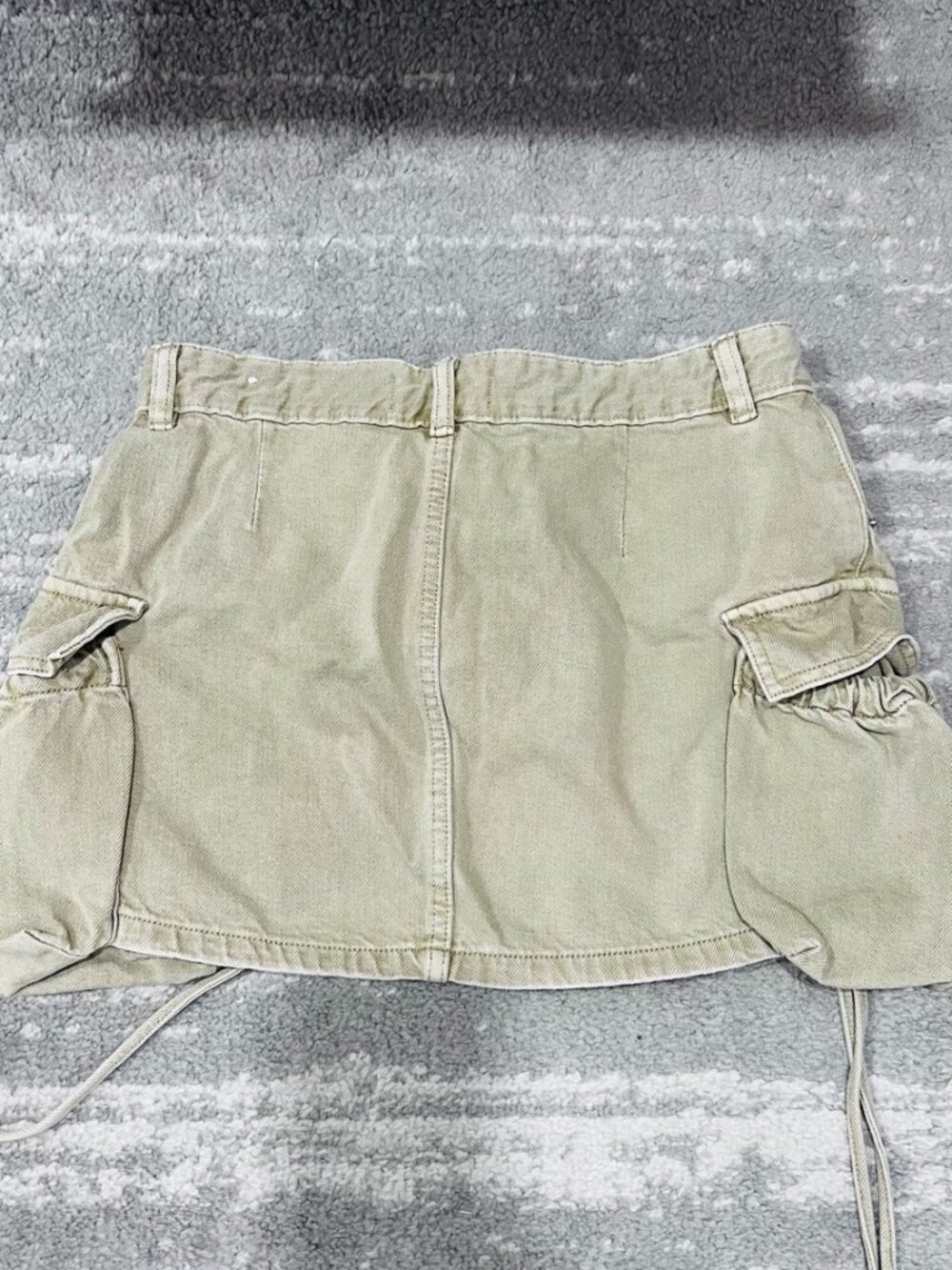 Pull&Bear Khaki Cargo Mini Skirt Size M Y2K Utility